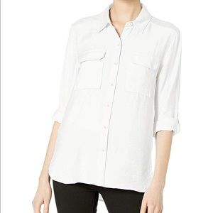 Vince Camuto 100% silk long sleeve xsmall NWT